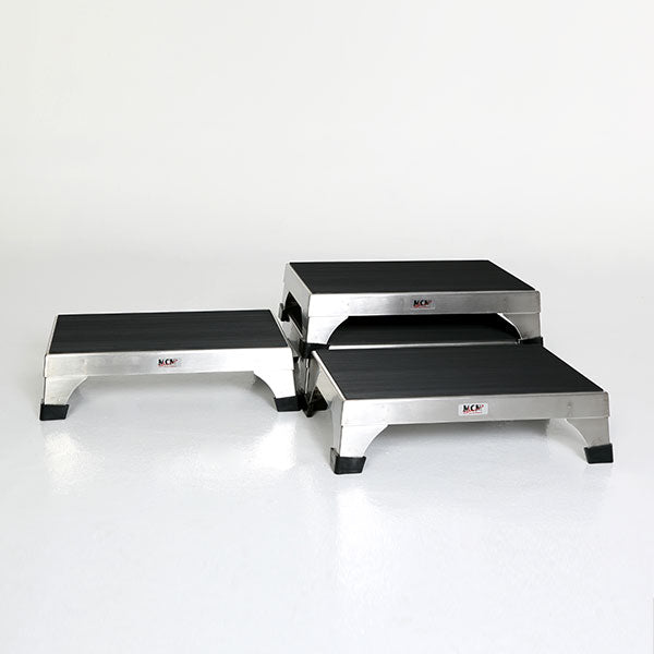 Stacking & Interlocking Step Stool - Didage